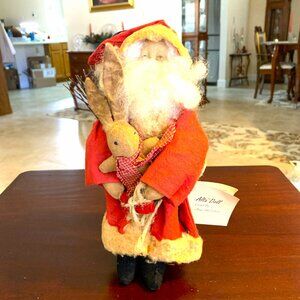 Alta's Heirlooms Handmade Santa with Rabbit #628 Primitive Folk Art Includes Tag